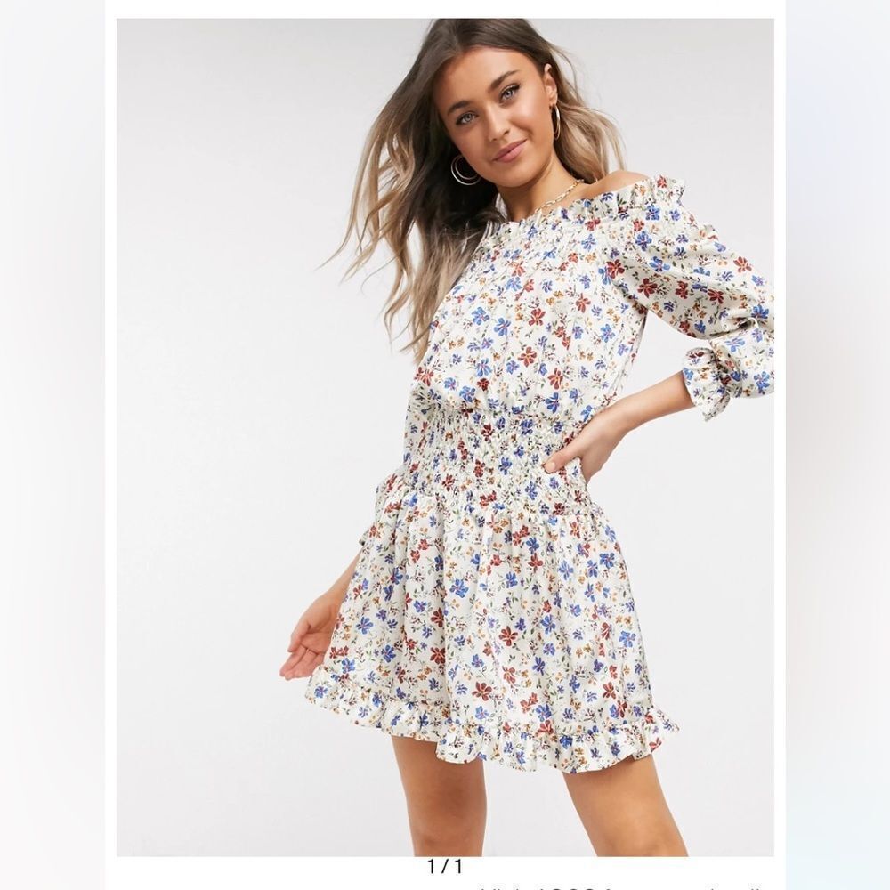 ASOS Design Shirred‎ Sarin Floral Mini Dress Size 12 Ditsy  Floral Print